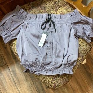 Romeo and Juliet Couture Top Nwt. Free with purchase!! Retails for $108